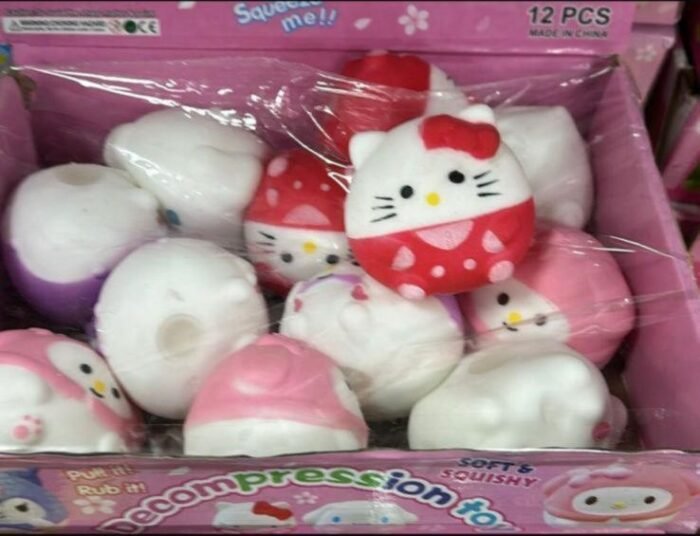 hello kitty squishy